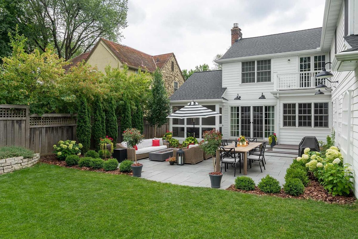 Outdoor Living Features